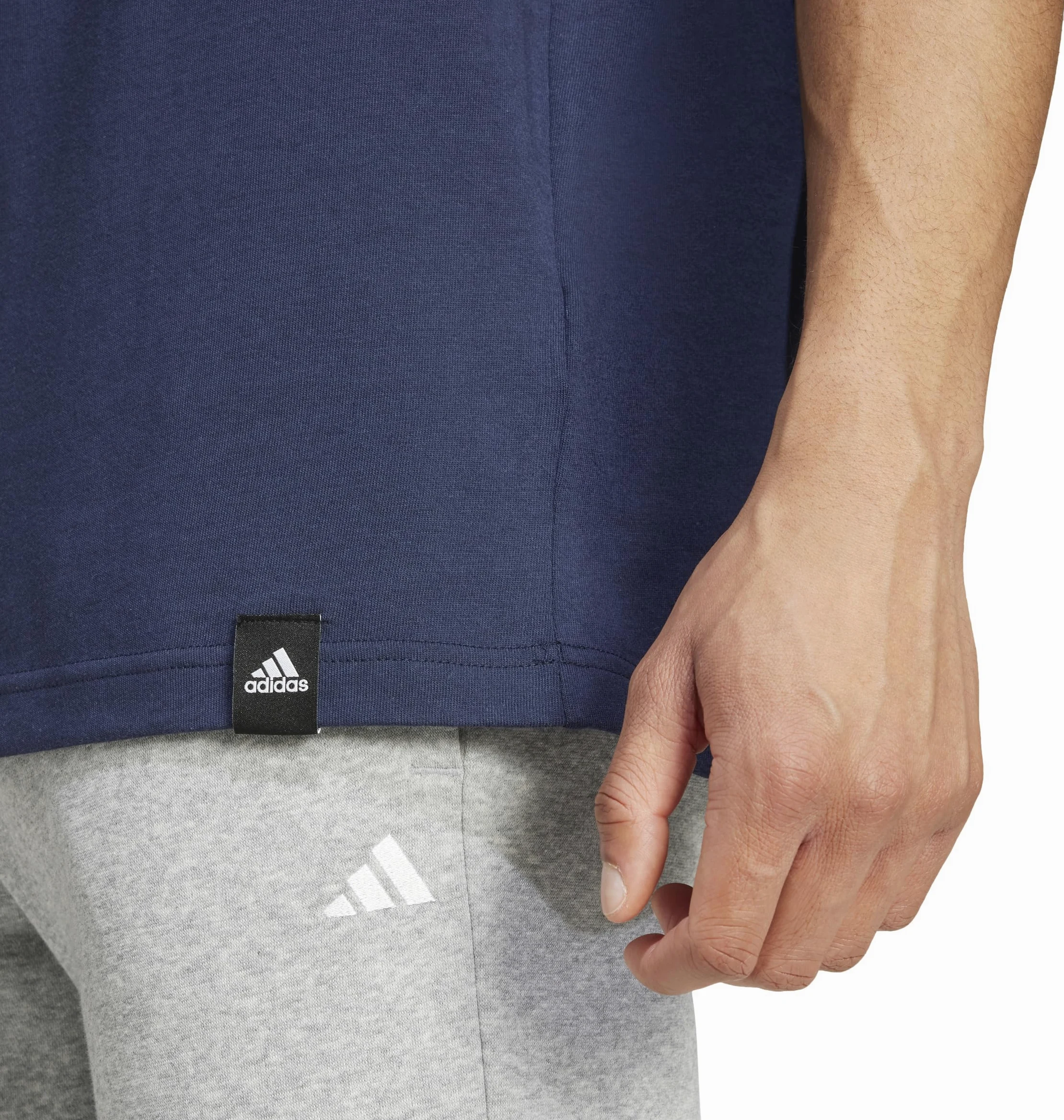 adidas Mężczyźni CODES BOS GRAPHIC TEE, legend ink, L