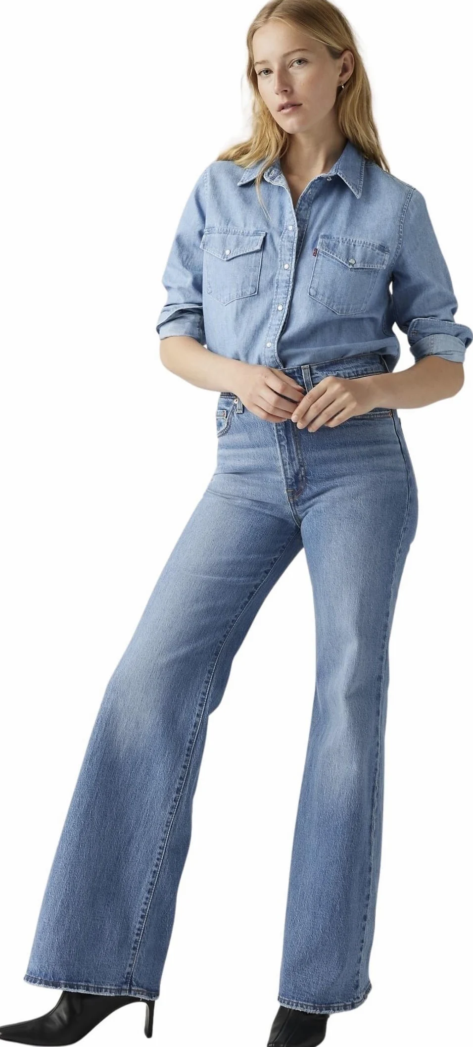 Levi's Kobieta Nowe dżinsy dzwony o fasonie Ribcage