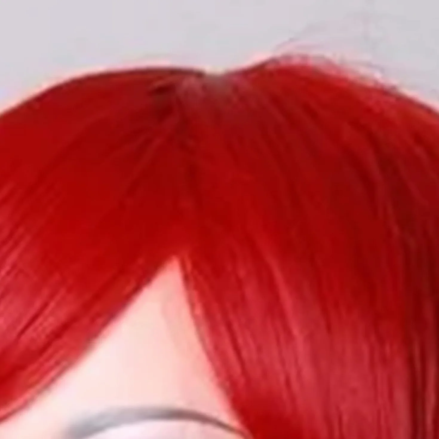 Długie Kręcone Faliste Czerwone Peruki dla Kobiet, Oddychająca Miękka Wygodna Czerwona Peruka z siatką na Włosy Włókno Syntetyczne Peruka na Halloween Święta Cosplay Impreza