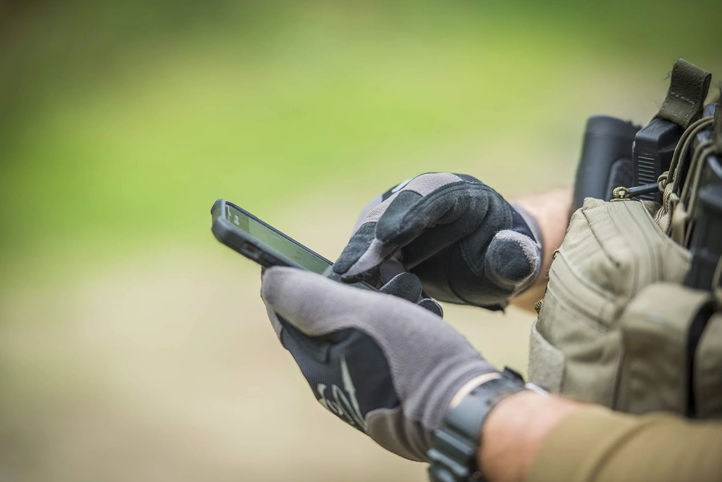 Helikon-Tex All Round Tactical Gloves Light Coyote Adaptive Green