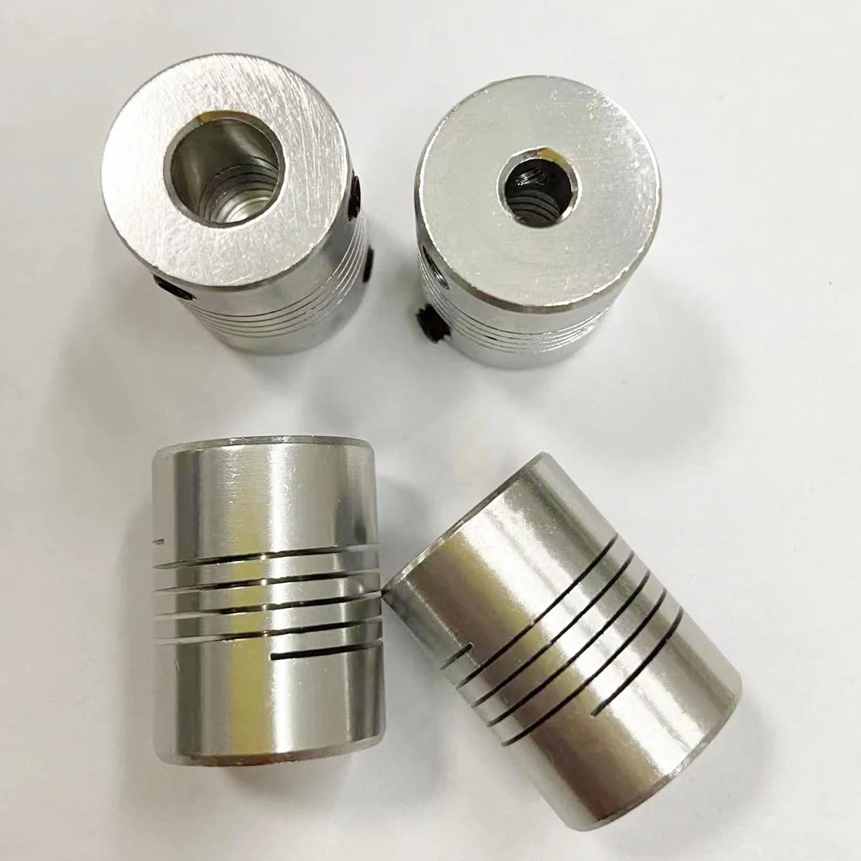 5 szt. 5 mm x 8 mm aluminiowe elastyczne sprzęgło wału OD 19 mm x dł. 25 mm złącze sprzęgła silnika krokowego CNC