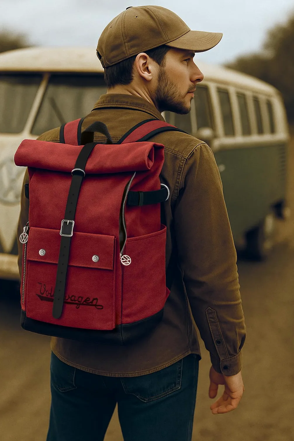 BRISA VW Collection – Rolltop Outdoor plecak podróżny, turystyczny, dla mężczyzn i kobiet, czerwony, 50 x 29 x 19 cm, vintage