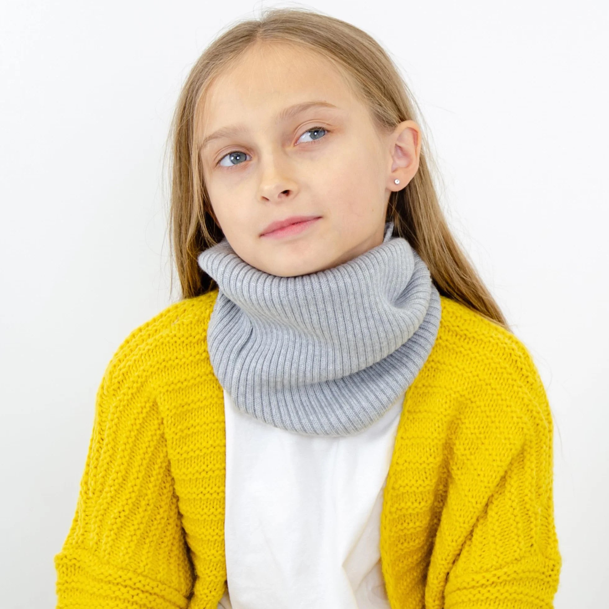 molti dziecięcy komin z wełny merino | komin na zimę, jesień i wiosnę | unisex 4–8 lat | miękki, oddychający, elastyczny | dostępny w 5 kolorach